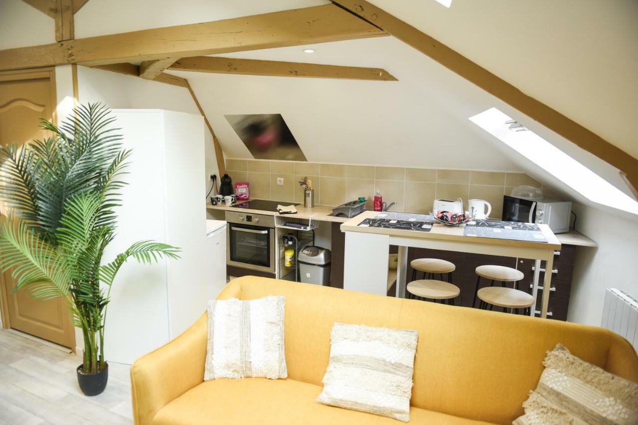Appartement Du Centre Charleville-Mézières Esterno foto