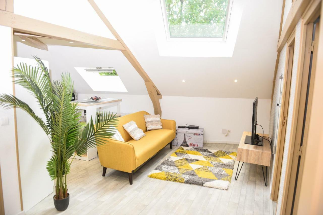 Appartement Du Centre Charleville-Mézières Esterno foto